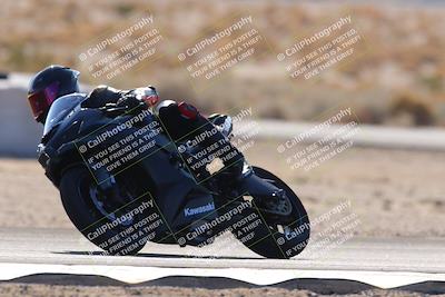 media/Dec-18-2022-SoCal Trackdays (Sun) [[8099a50955]]/Turn 7 Backside (1125am)/